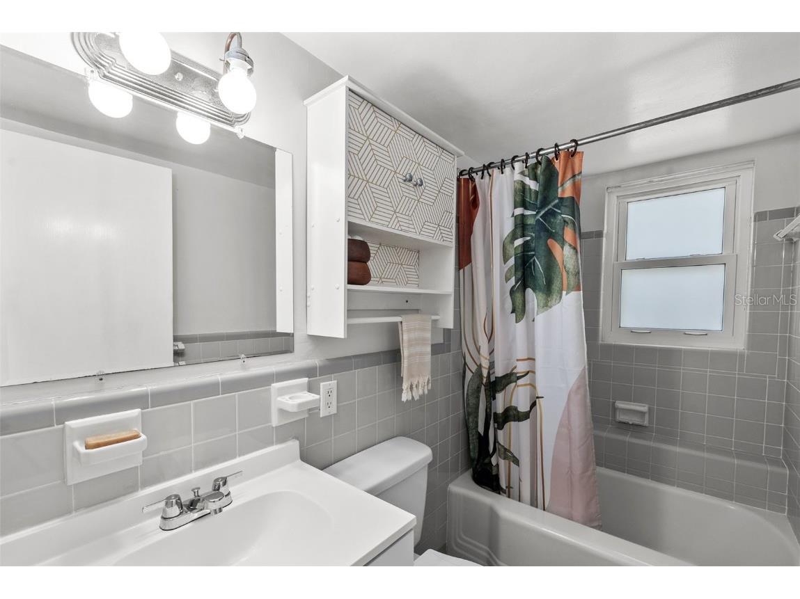 750 Burlington Avenue N #1H Saint Petersburg FL 33701 TB8440166 image20