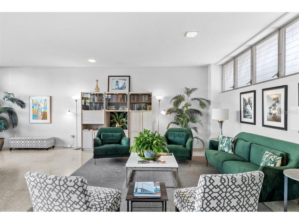 750 Burlington Avenue N #1H Saint Petersburg FL 33701 TB8440166 image33