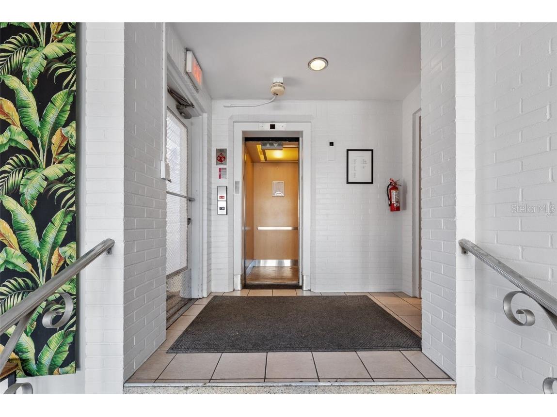 750 Burlington Avenue N #1H Saint Petersburg FL 33701 TB8440166 image35