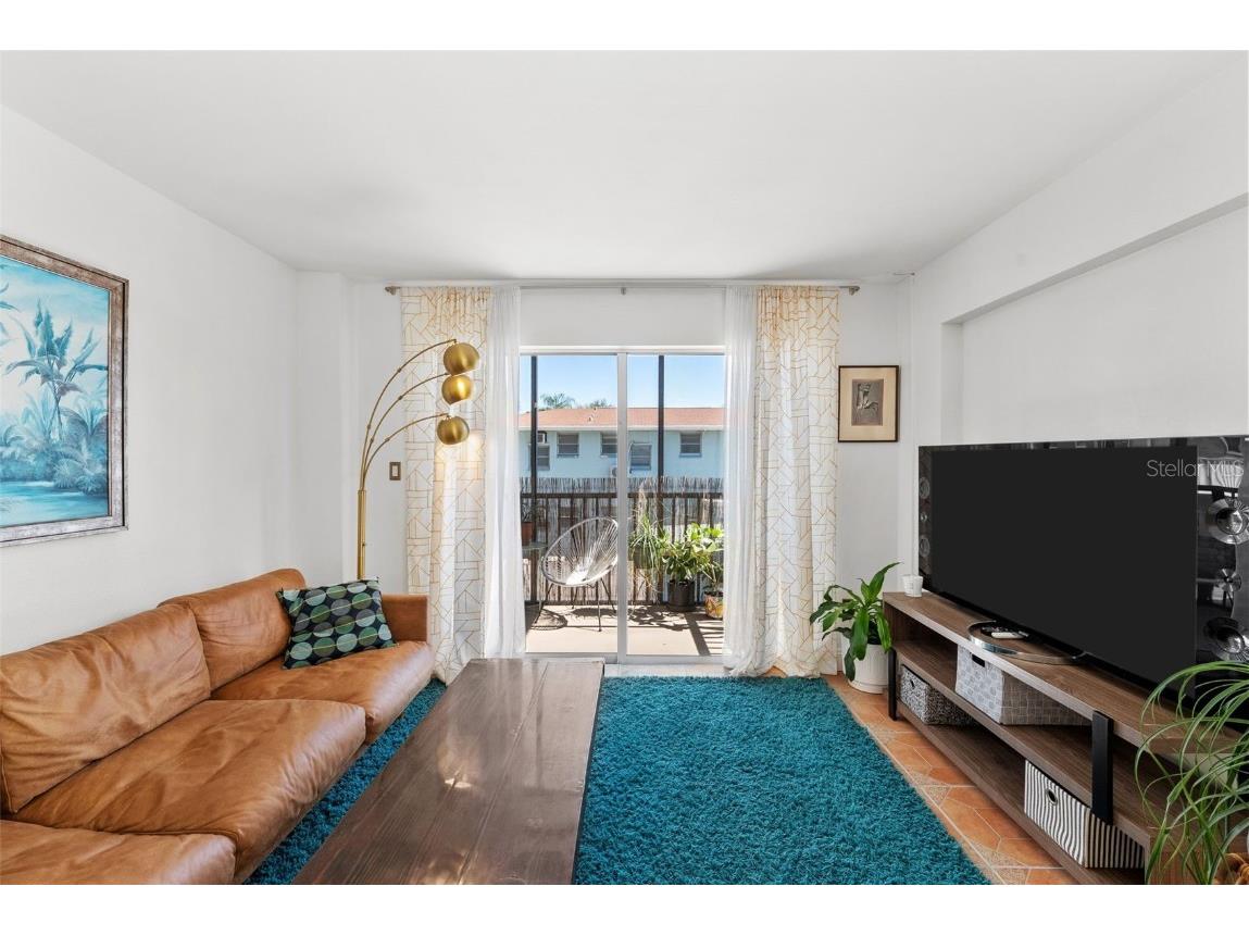 750 Burlington Avenue N #1H Saint Petersburg FL 33701 TB8440166 image9