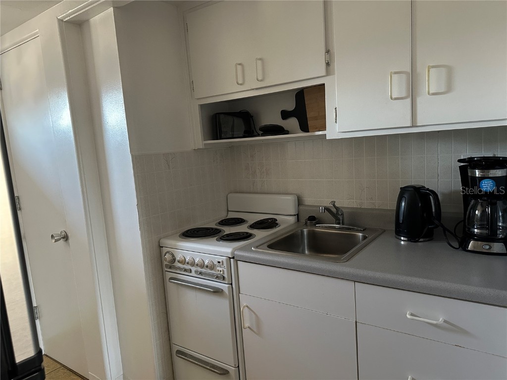 750 Burlington Avenue N #2F Saint Petersburg FL 33701 TB8449209 image13