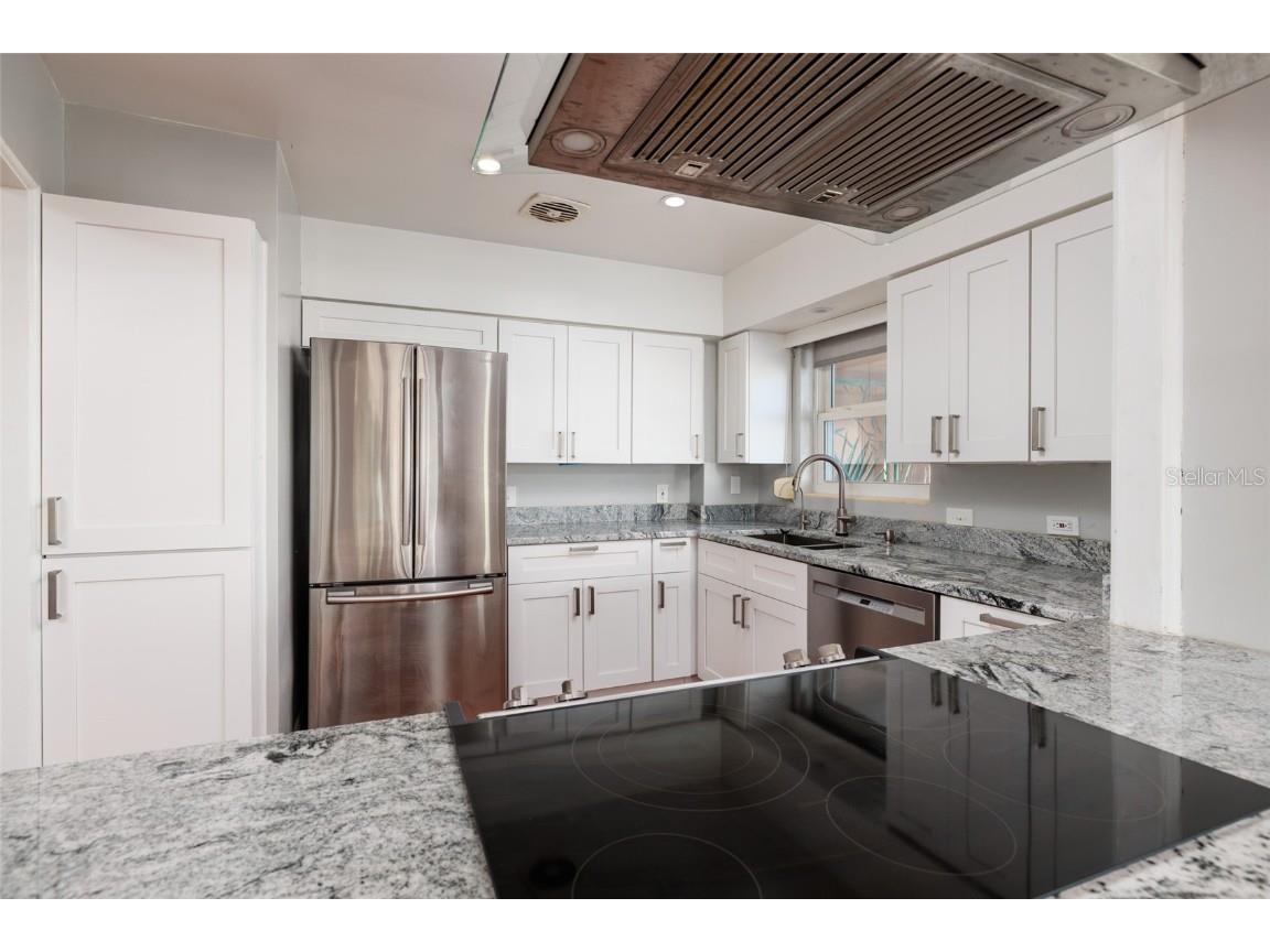 750 Burlington Avenue N #5B Saint Petersburg FL 33701 TB8445081 image11