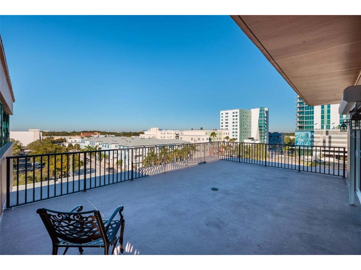750 Burlington Avenue N #5B Saint Petersburg FL 33701 TB8445081 image15