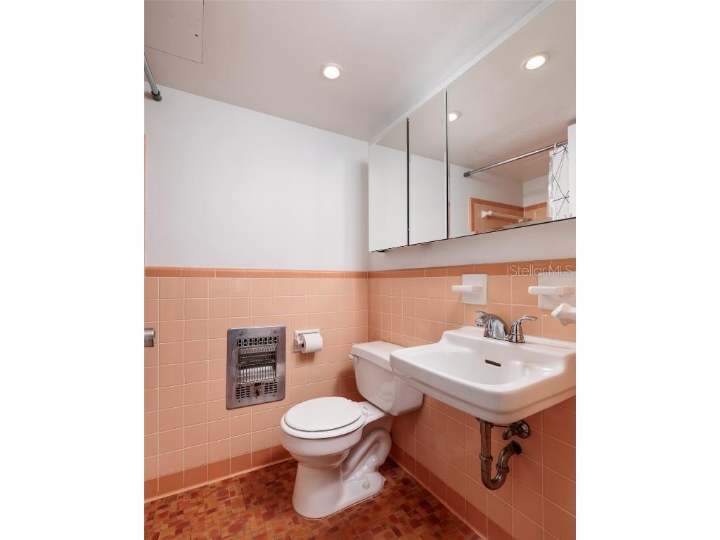 750 Burlington Avenue N #5B Saint Petersburg FL 33701 TB8445081 image19