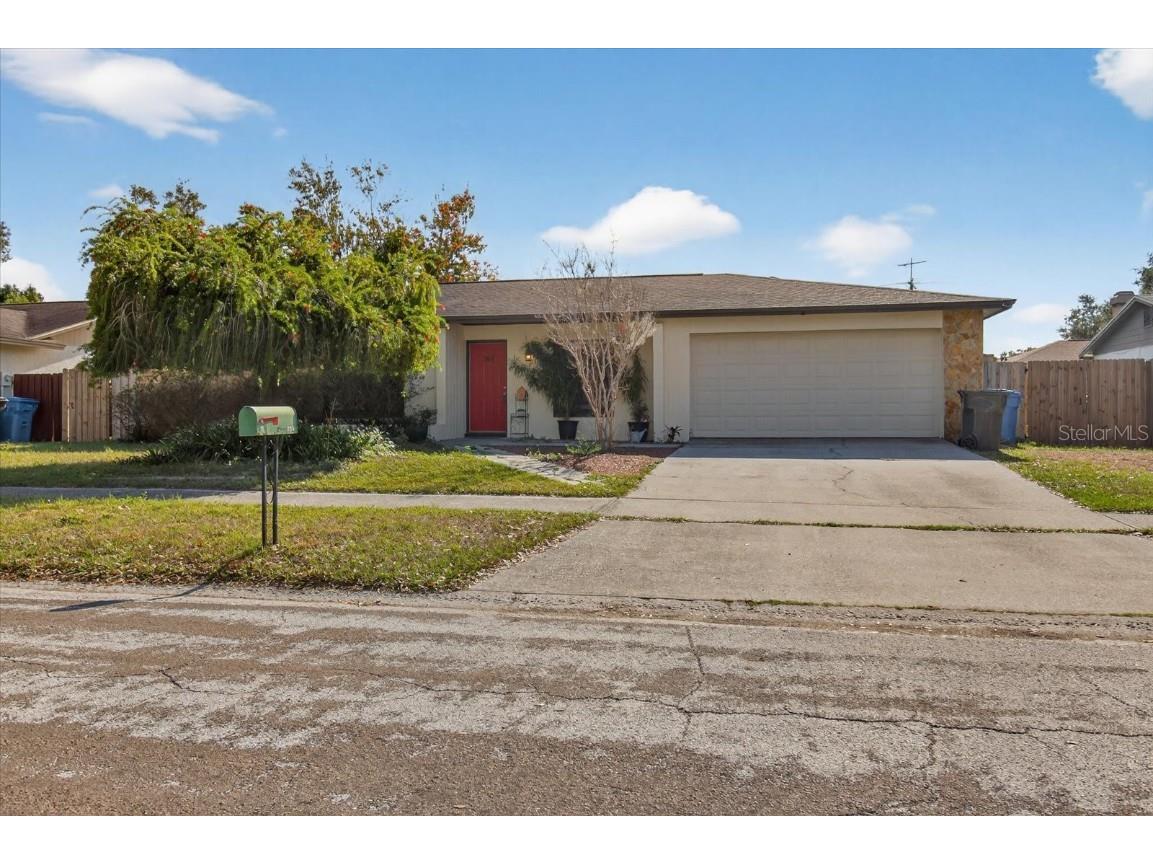 750 Caliente Drive Brandon FL 33511 A4675779 image1