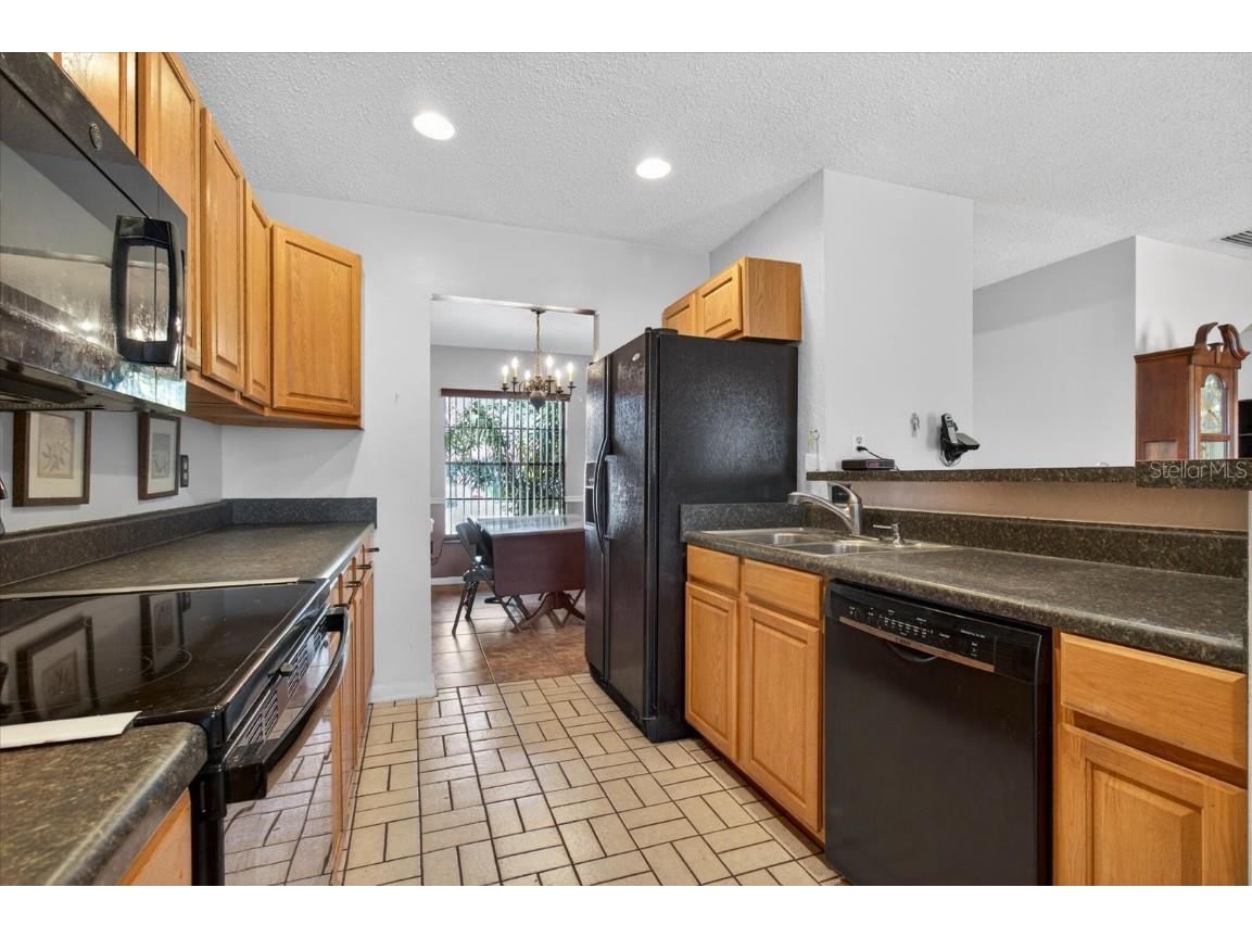 750 Caliente Drive Brandon FL 33511 A4675779 image18