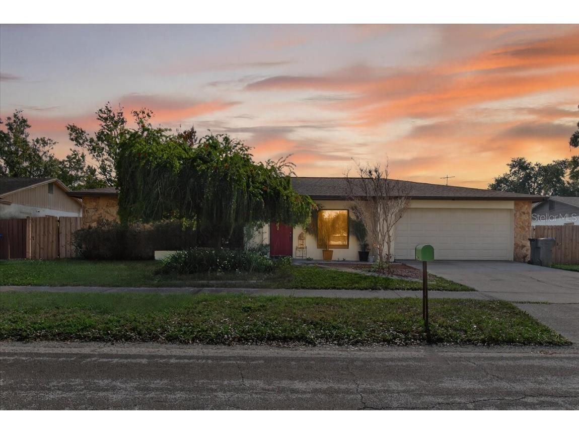 750 Caliente Drive Brandon FL 33511 A4675779 image2