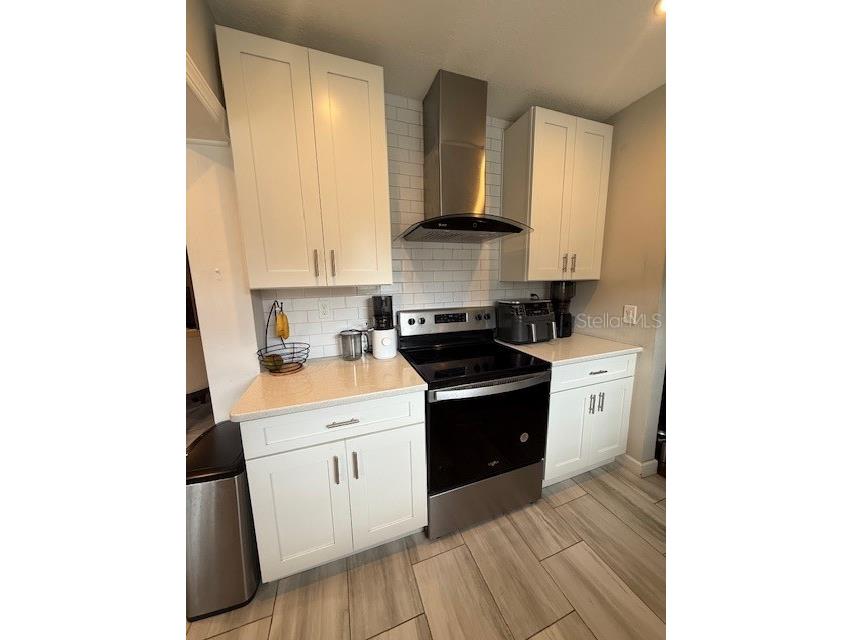 750 Essex Place Orlando FL 32803 O6350042 image13