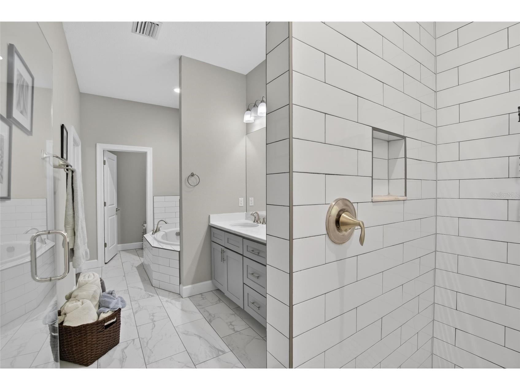 750 Grand Cypress Lane Tarpon Springs FL 34689 TB8508694 image24