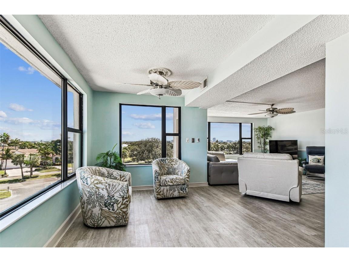 750 Island Way #401 Clearwater Beach FL 33767 - MANDALAY CHANNEL TB8432561 image11