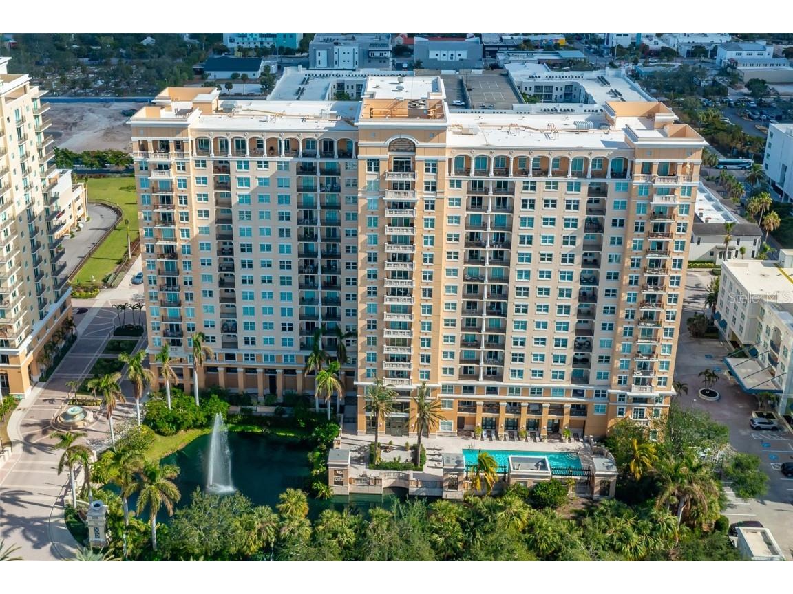 750 N Tamiami Trail #1003 Sarasota FL 34236 - SARASOTA BAY A4633455 image1