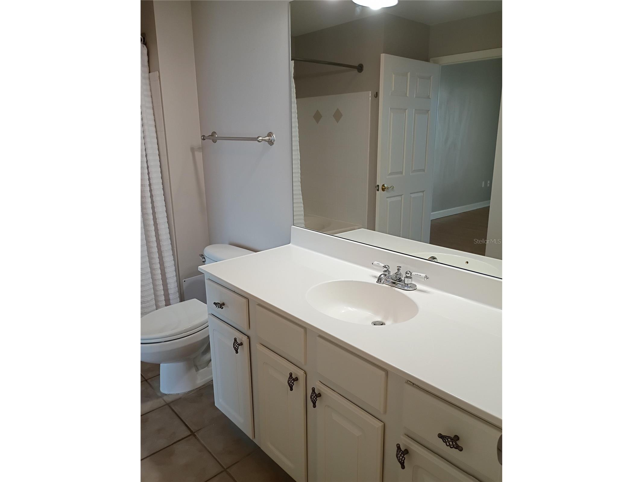 750 N Tamiami Trail #1007 Sarasota FL 34236 A4695449 image9