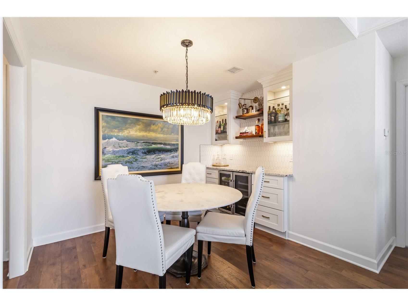 750 N Tamiami Trail #1104 Sarasota FL 34236 A4686921 image13