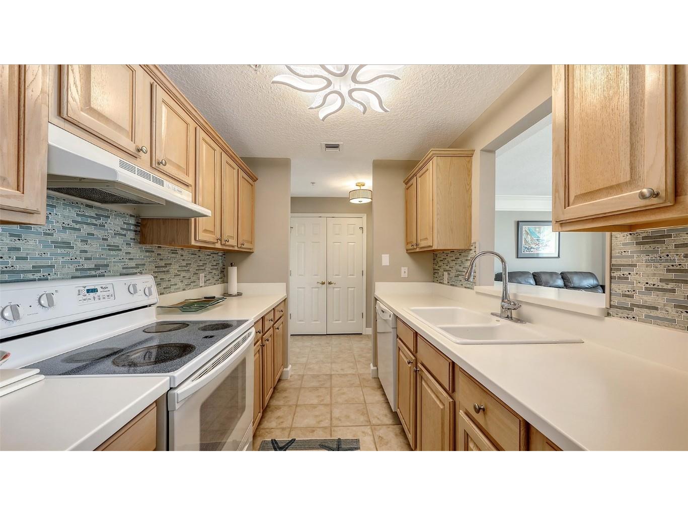 750 N Tamiami Trail #1116 Sarasota FL 34236 A4659374 image15