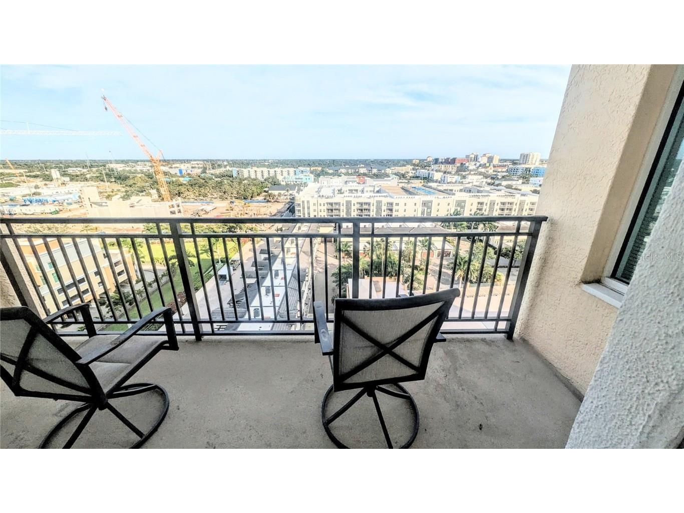 750 N Tamiami Trail #1204 Sarasota FL 34236 A4672268 image15