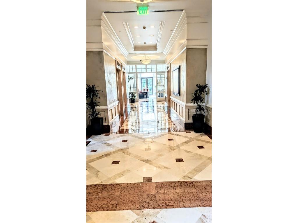 750 N Tamiami Trail #1204 Sarasota FL 34236 A4672268 image26