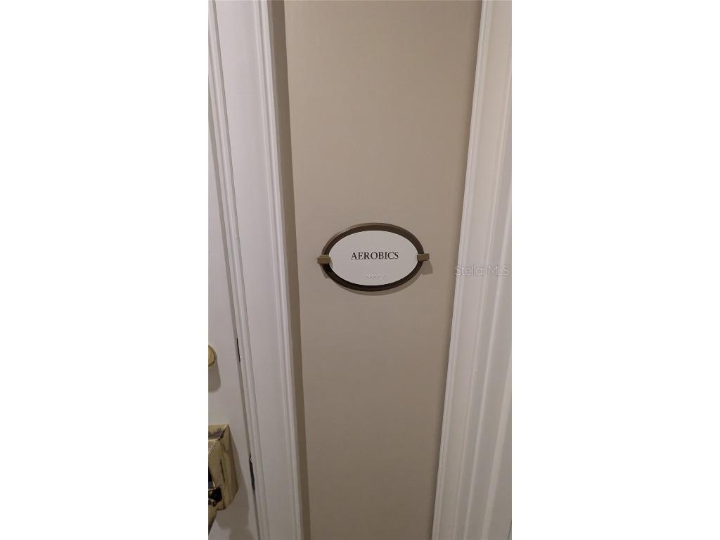 750 N Tamiami Trail #1204 Sarasota FL 34236 A4672268 image33