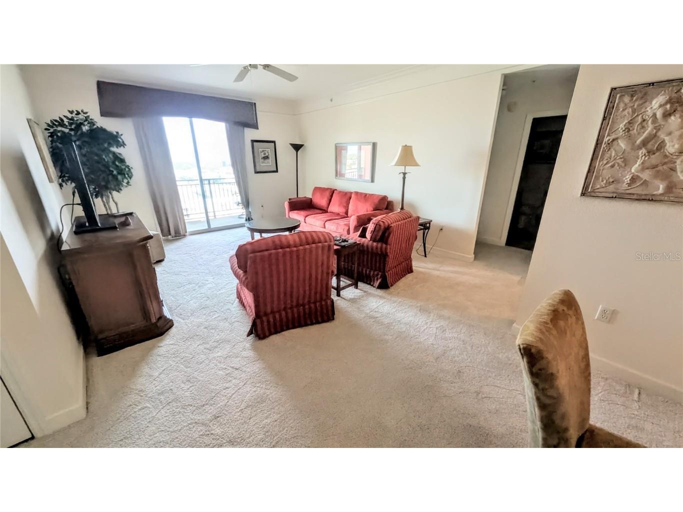 750 N Tamiami Trail #1204 Sarasota FL 34236 A4672268 image5