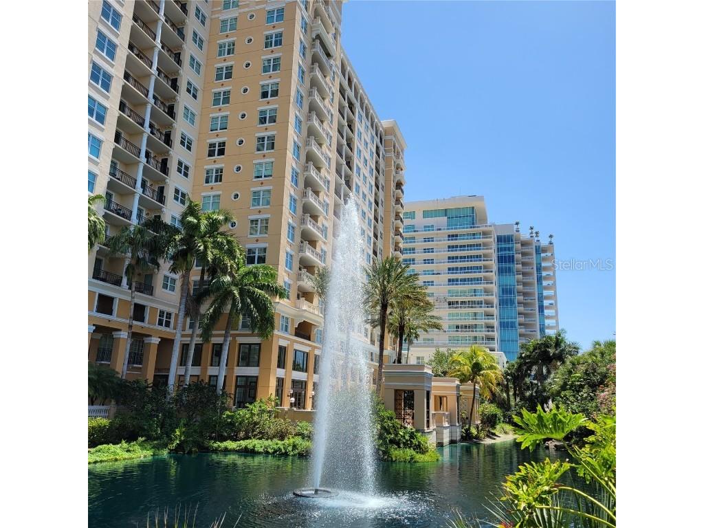 750 N Tamiami Trail #1404 Sarasota FL 34236 A4641122 image2