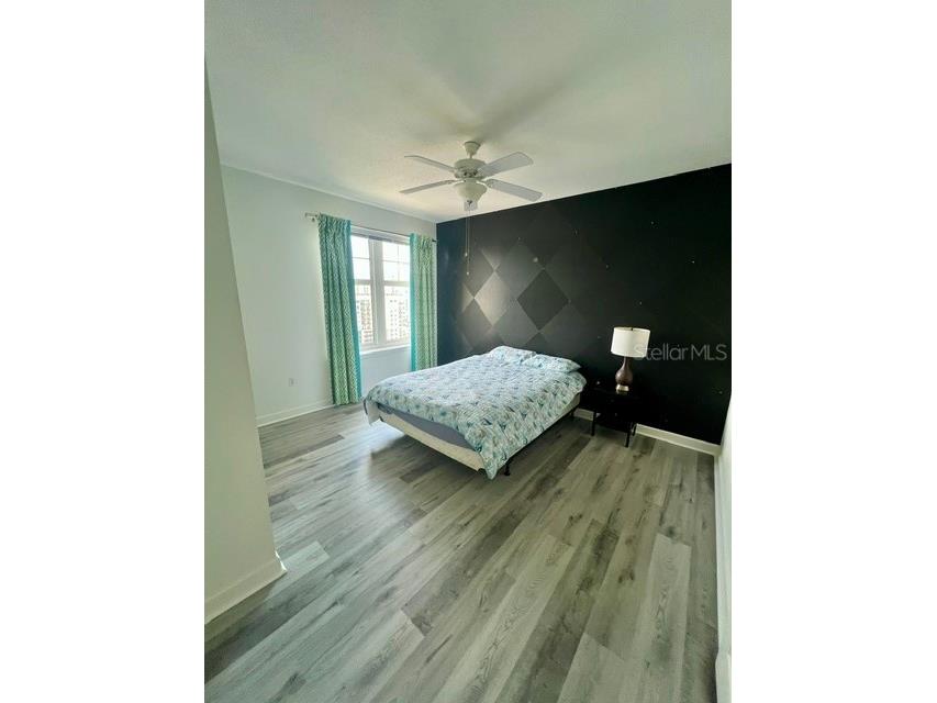 750 N Tamiami Trail #1618 Sarasota FL 34236 A4669932 image11