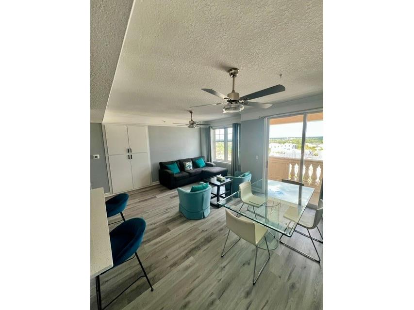 750 N Tamiami Trail #1618 Sarasota FL 34236 A4669932 image3