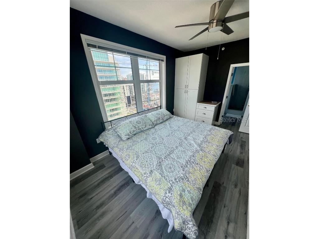 750 N Tamiami Trail #1618 Sarasota FL 34236 A4669932 image8