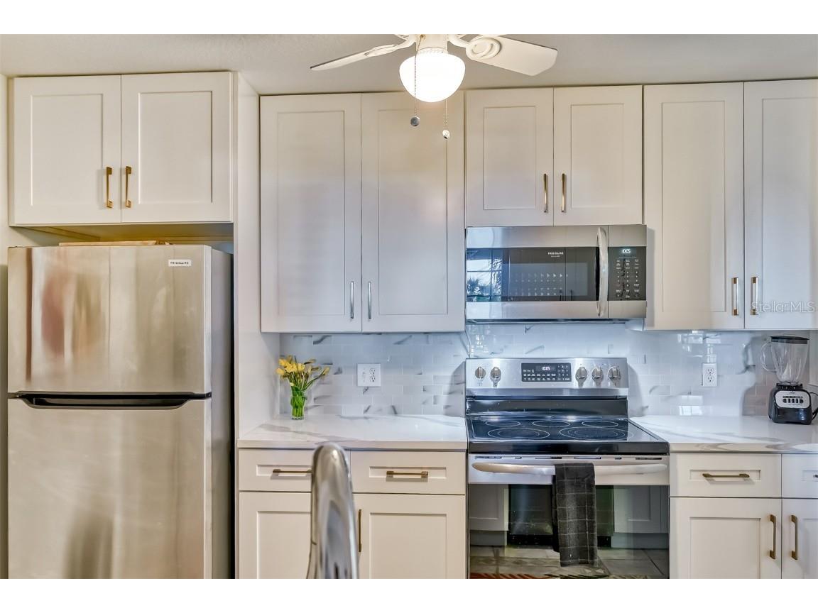 750 N Tamiami Trail #205 Sarasota FL 34236 A4525005 image15