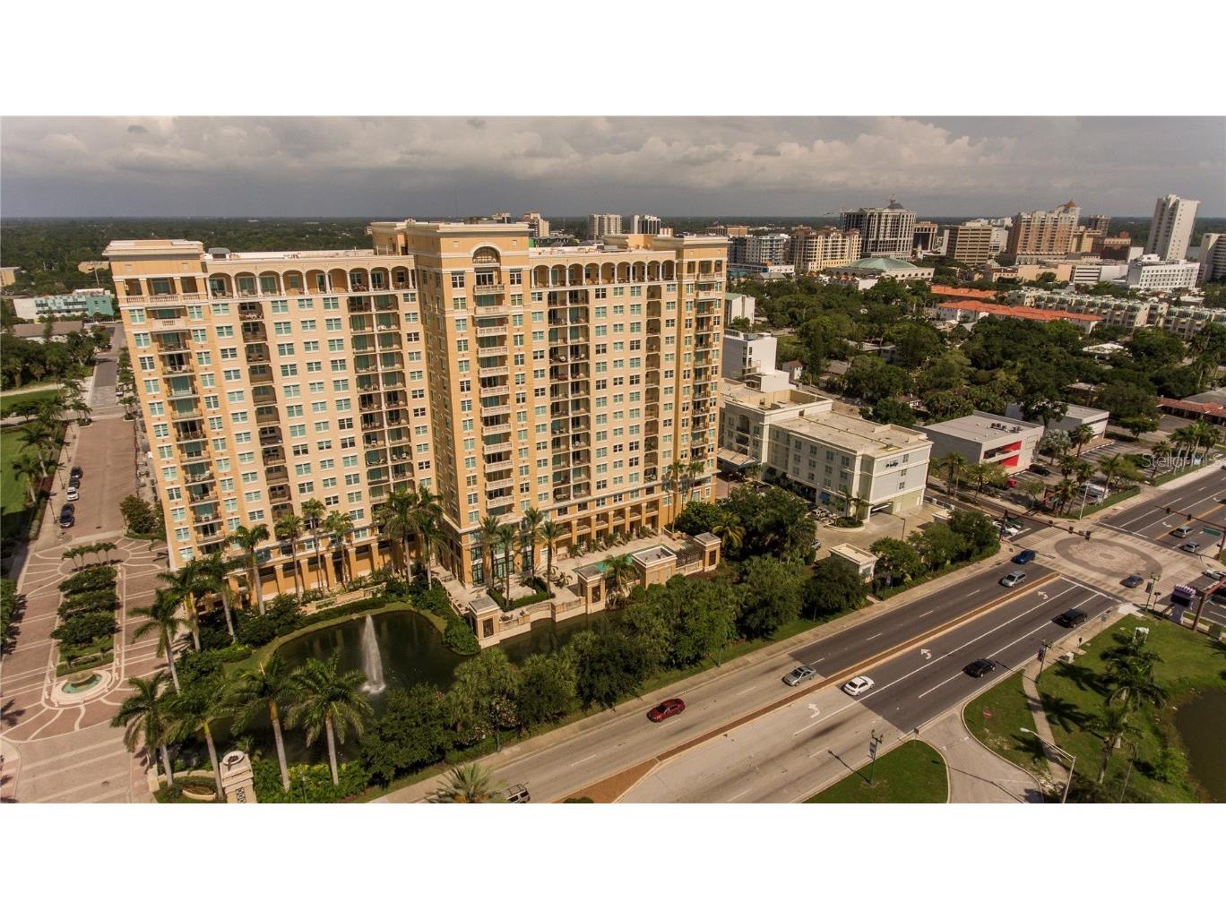 750 N Tamiami Trail #208 Sarasota FL 34236 A4650333 image2