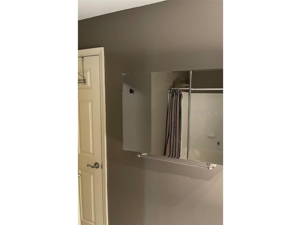 750 N Tamiami Trail #208 Sarasota FL 34236 A4650333 image25