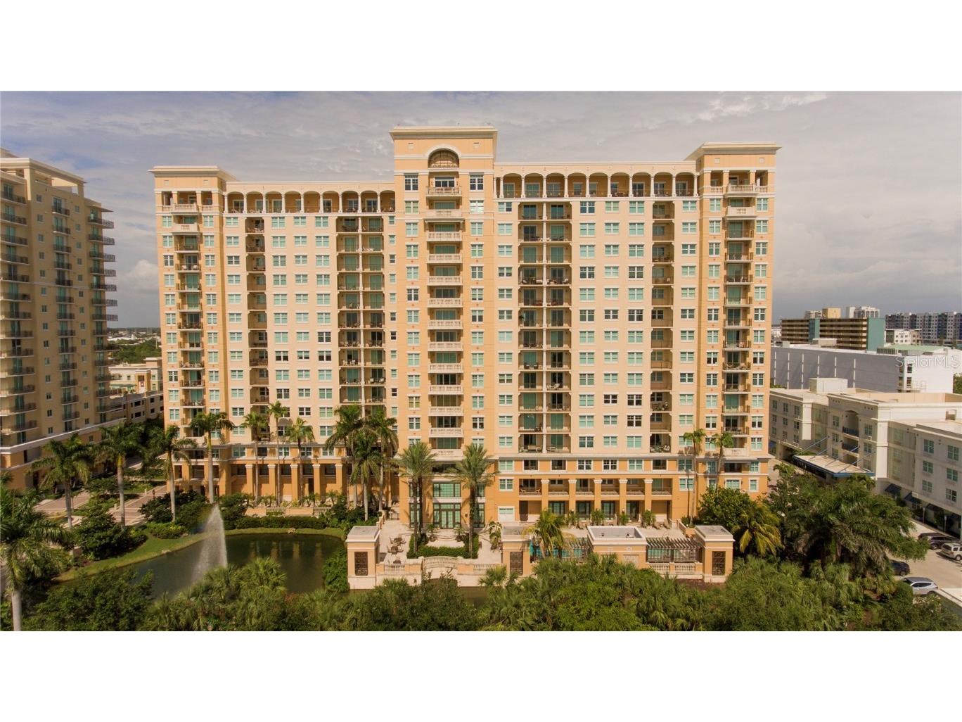 750 N Tamiami Trail #208 Sarasota FL 34236 A4650333 image4