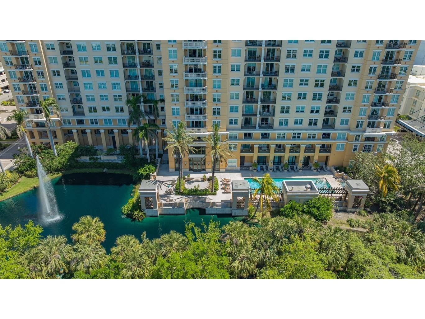 750 N Tamiami Trail #304 Sarasota FL 34236 A4657467 image39