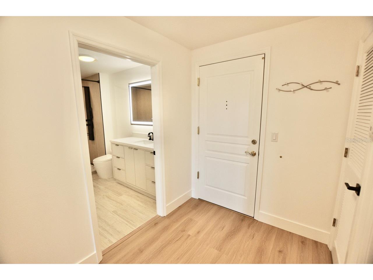 750 N Tamiami Trail #307 Sarasota FL 34236 A4680305 image19