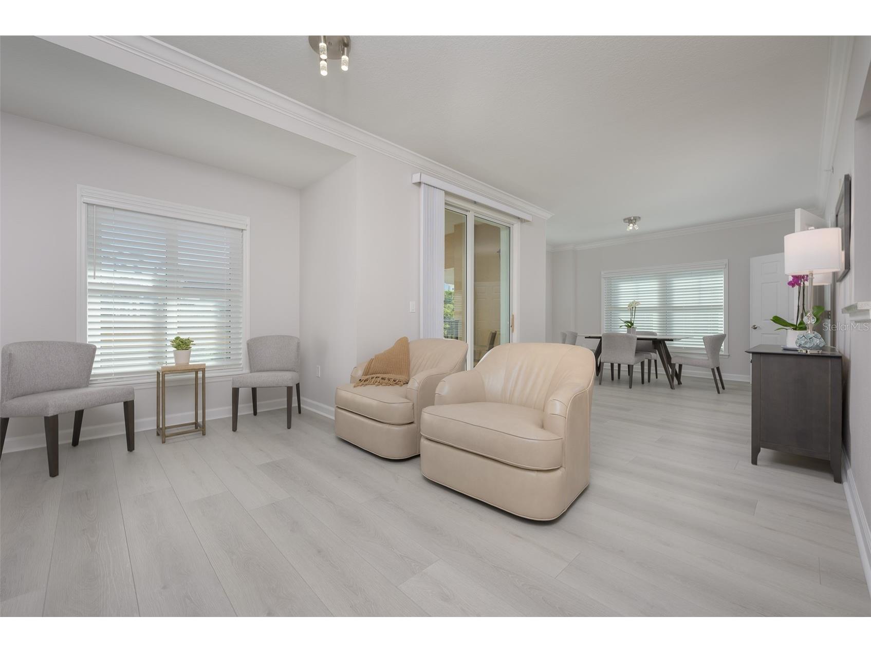 750 N Tamiami Trail #314 Sarasota FL 34236 A4676869 image3