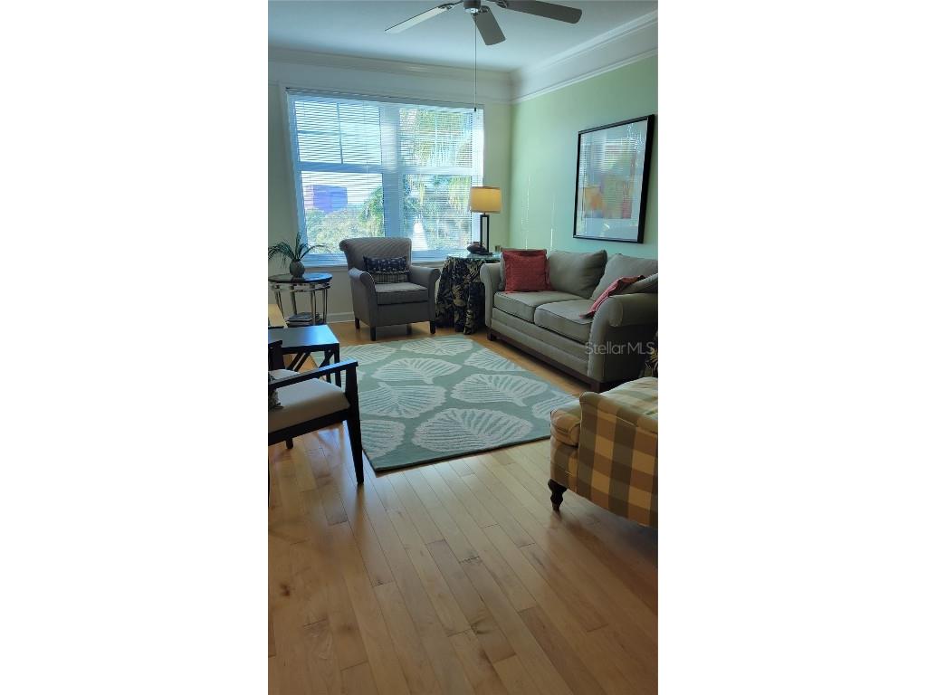 750 N Tamiami Trail #405 Sarasota FL 34236 A4189067 image10