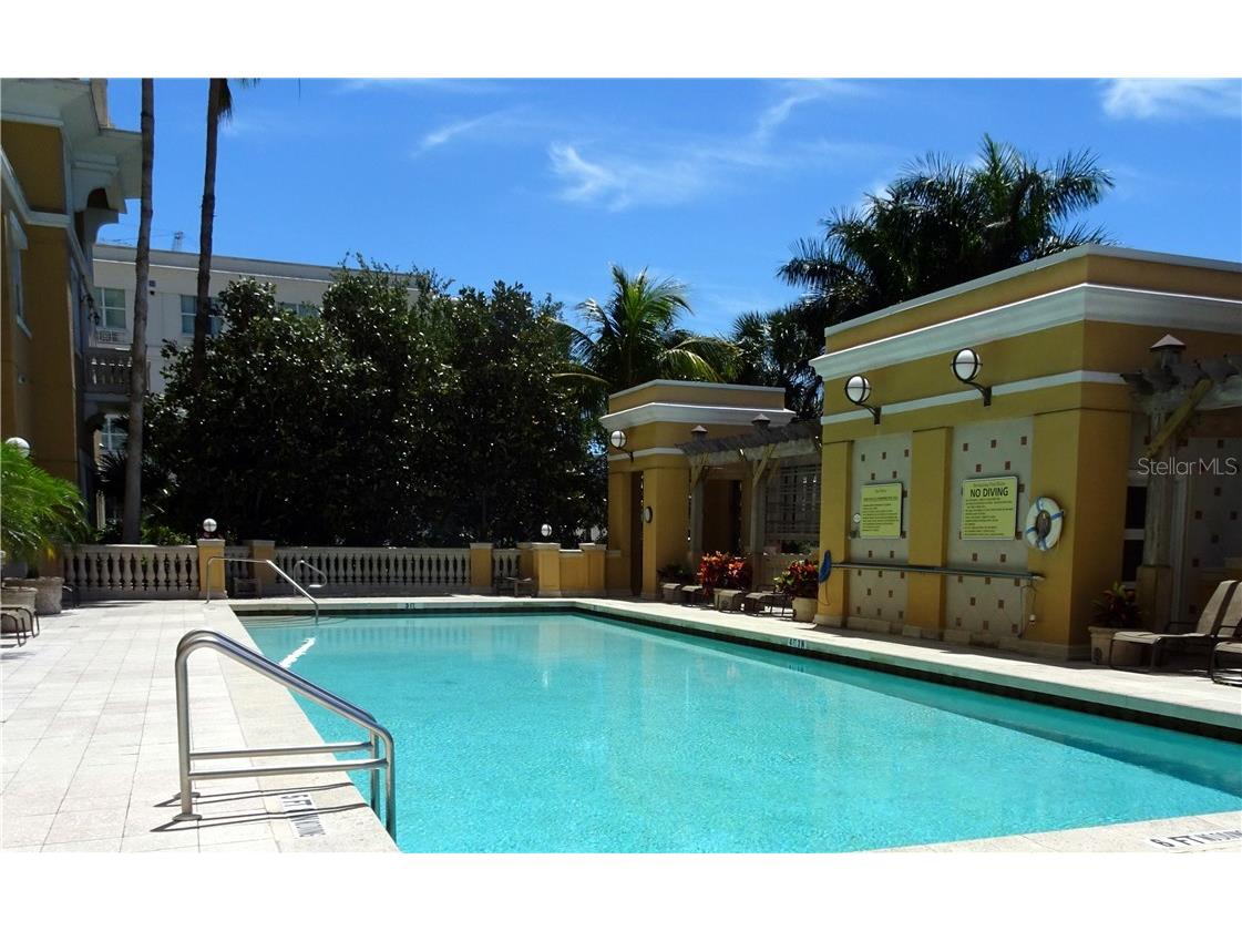 750 N Tamiami Trail #405 Sarasota FL 34236 A4189067 image22