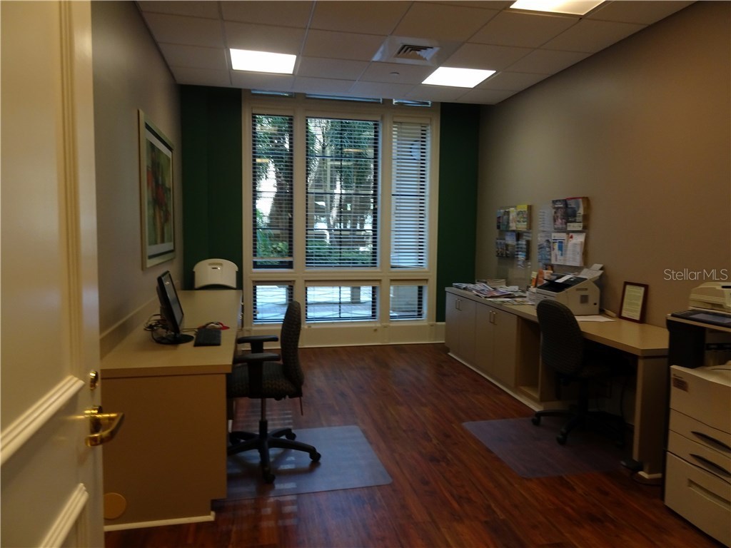 750 N Tamiami Trail #405 Sarasota FL 34236 A4189067 image25