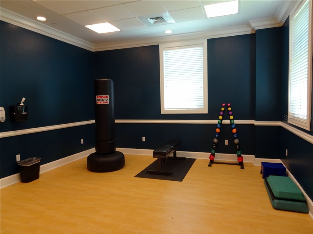 750 N Tamiami Trail #405 Sarasota FL 34236 A4189067 image29