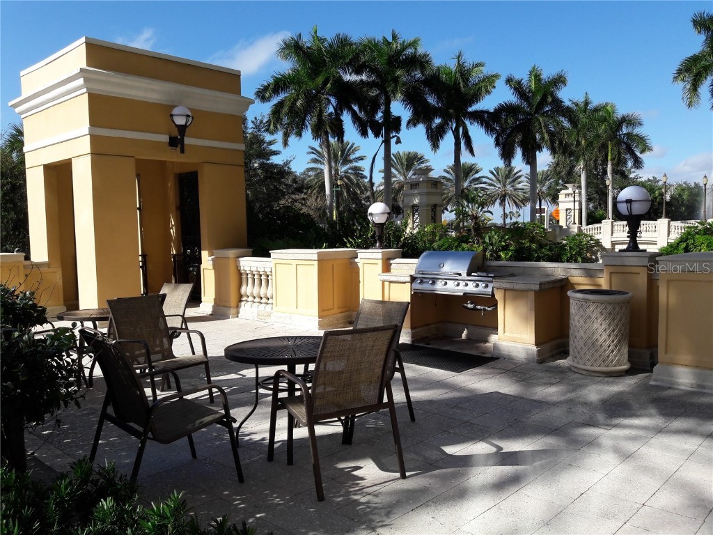 750 N Tamiami Trail #405 Sarasota FL 34236 A4189067 image34