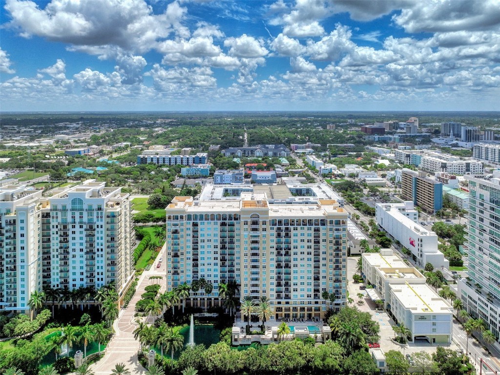 750 N Tamiami Trail #414 Sarasota FL 34236 A4578109 image1