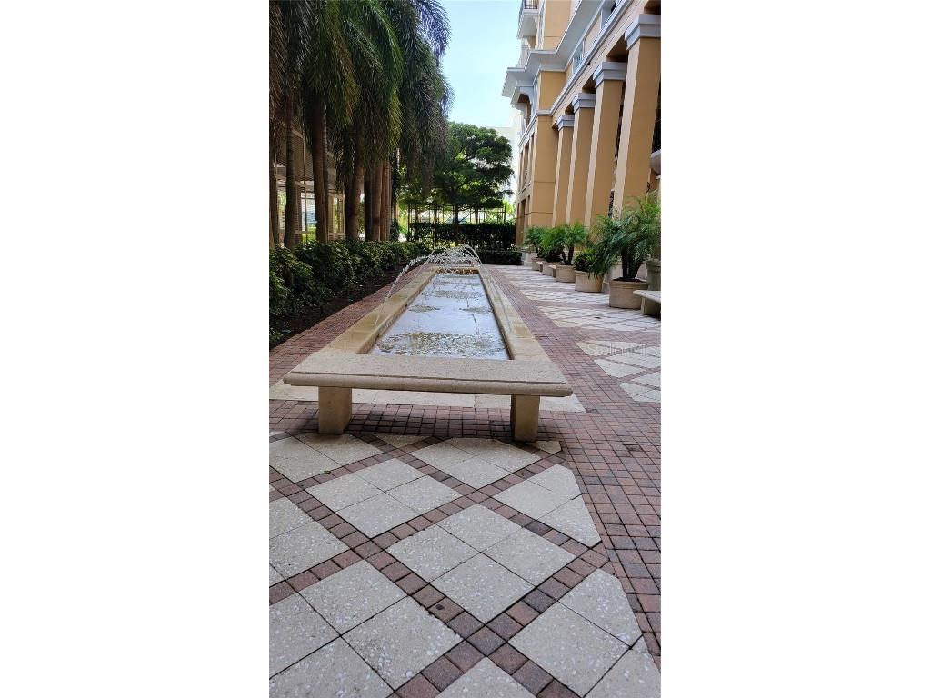 750 N Tamiami Trail #418 Sarasota FL 34236 A4546496 image14