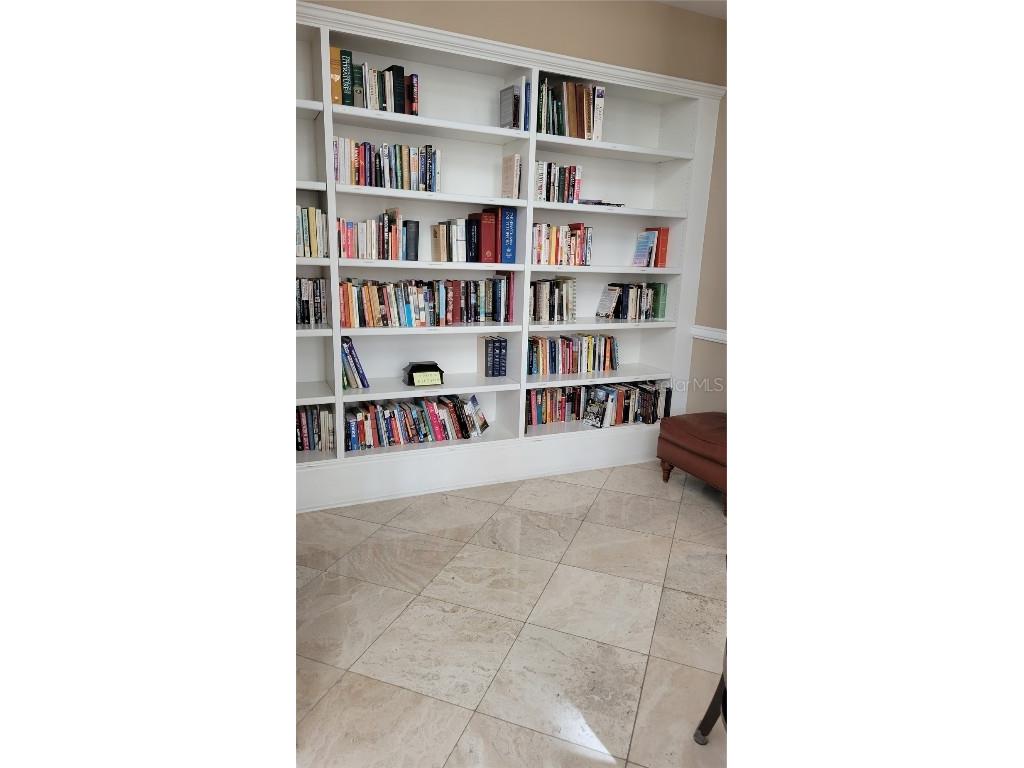 750 N Tamiami Trail #418 Sarasota FL 34236 A4546496 image18