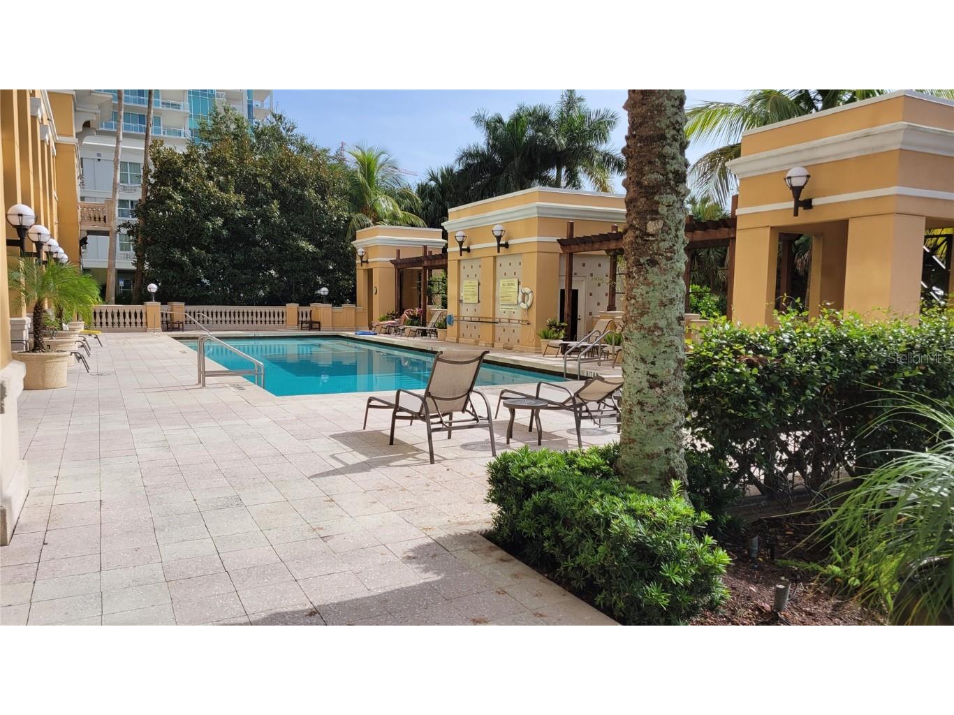 750 N Tamiami Trail #418 Sarasota FL 34236 A4546496 image23