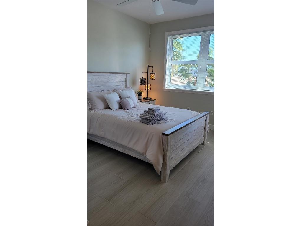 750 N Tamiami Trail #418 Sarasota FL 34236 A4546496 image9