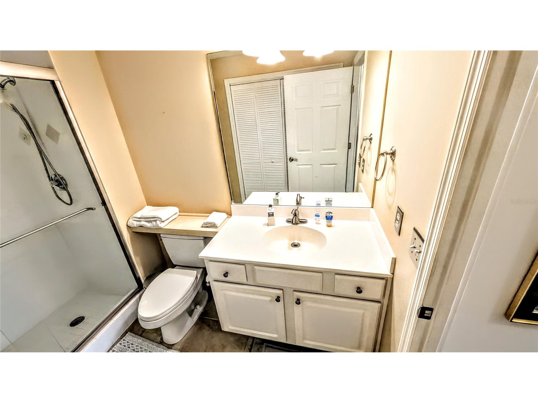 750 N Tamiami Trail #504 Sarasota FL 34236 A4694718 image14