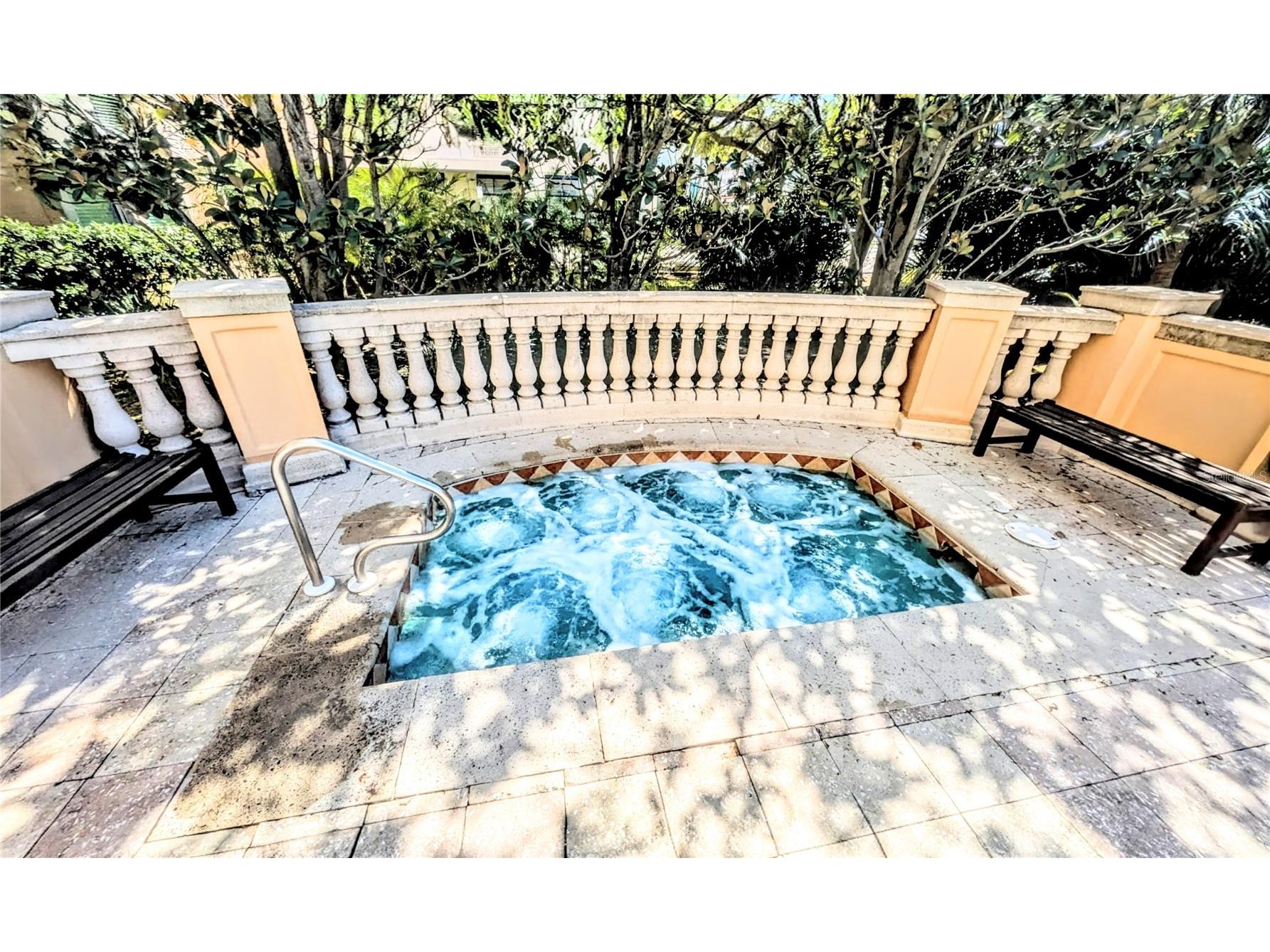 750 N Tamiami Trail #504 Sarasota FL 34236 A4694718 image23