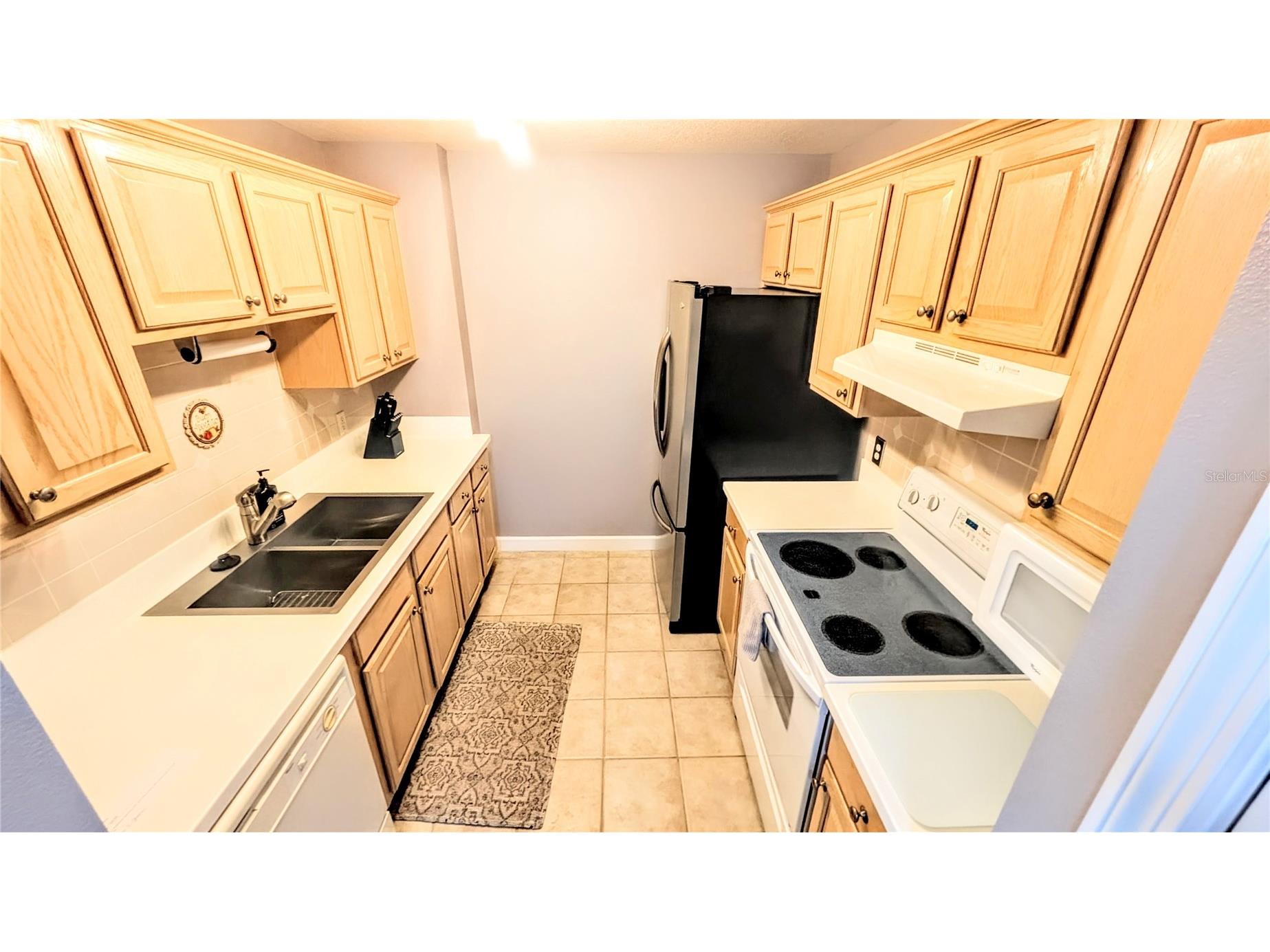 750 N Tamiami Trail #504 Sarasota FL 34236 A4694718 image3