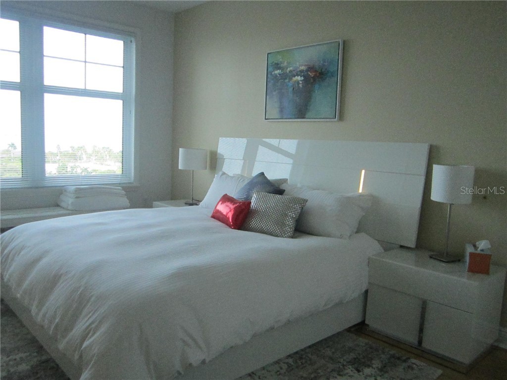 750 N Tamiami Trail #705 Sarasota FL 34236 A4457944 image12