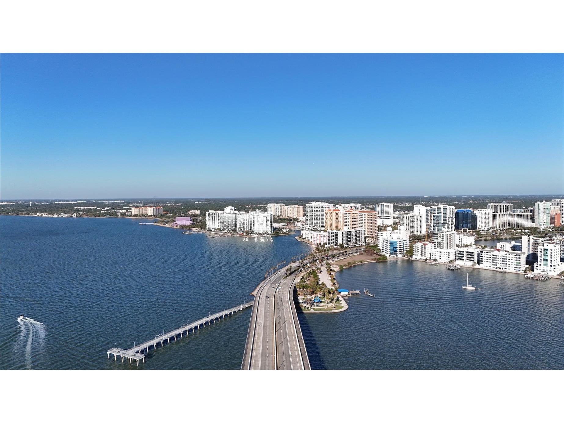 750 N Tamiami Trail #708 Sarasota FL 34236 A4691977 image15