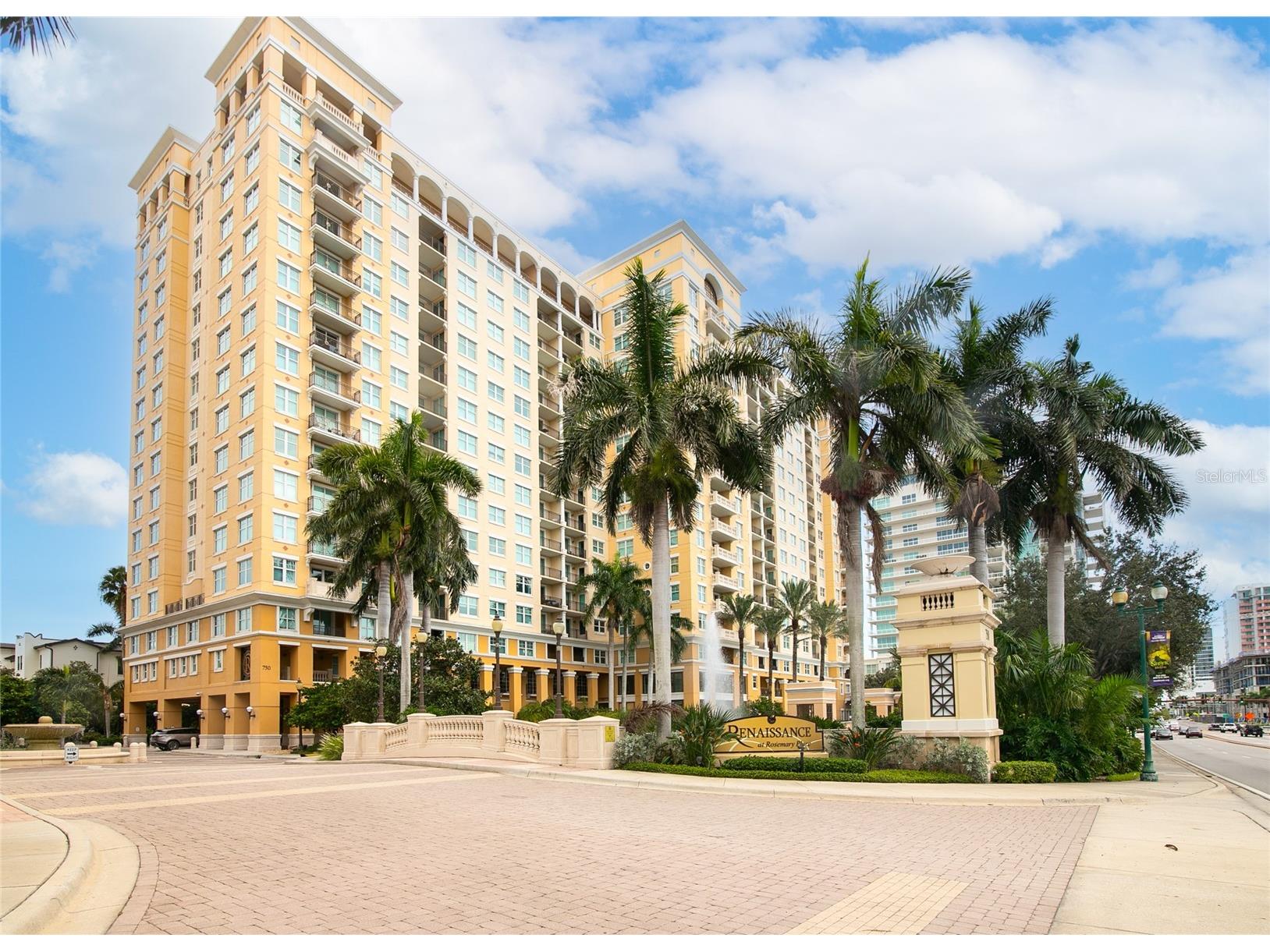 750 N Tamiami Trail #708 Sarasota FL 34236 A4691977 image26