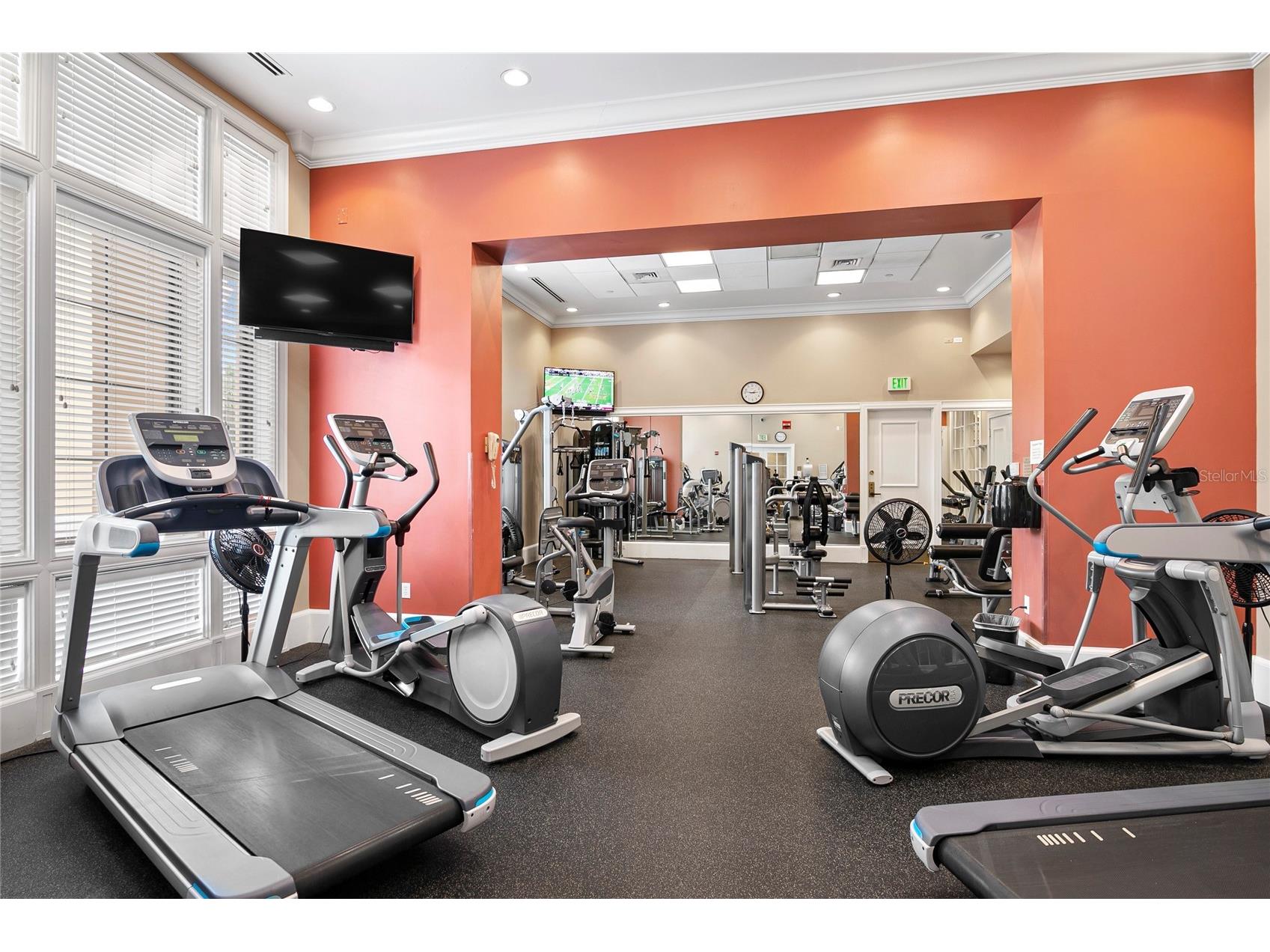 750 N Tamiami Trail #708 Sarasota FL 34236 A4691977 image32
